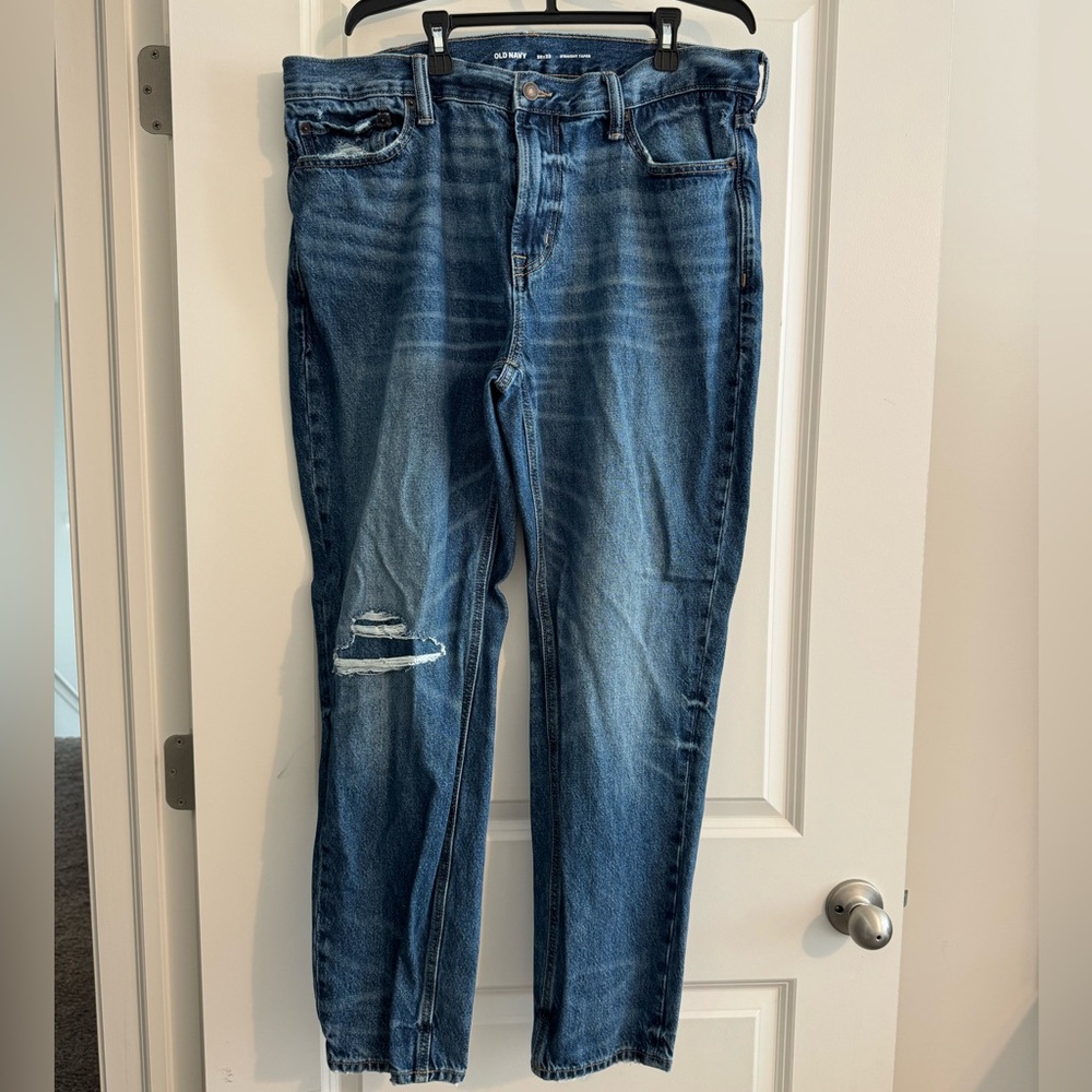 Men’s ripped jeans 38x32 NWOT